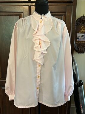 Lady Holiday Sz 18 Pink Jabot Ruffle Front Blouse
